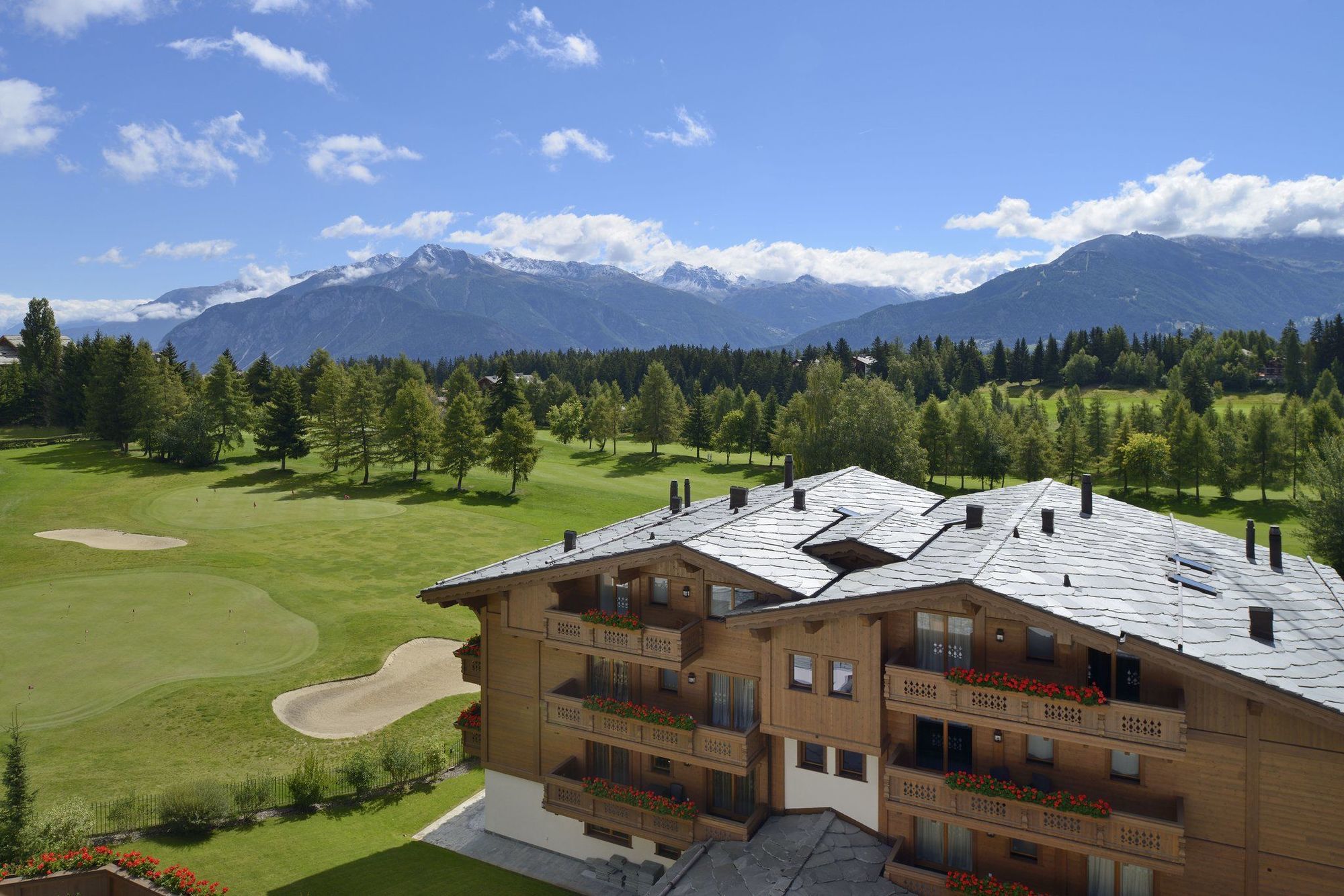 Guarda Golf Hotel & Residences Crans-Montana Ngoại thất bức ảnh