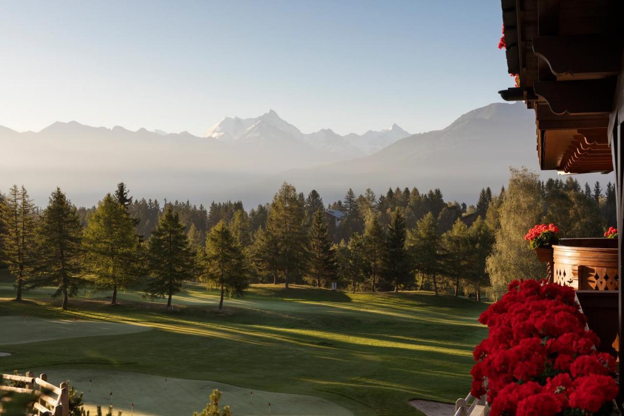 Guarda Golf Hotel & Residences Crans-Montana Ngoại thất bức ảnh